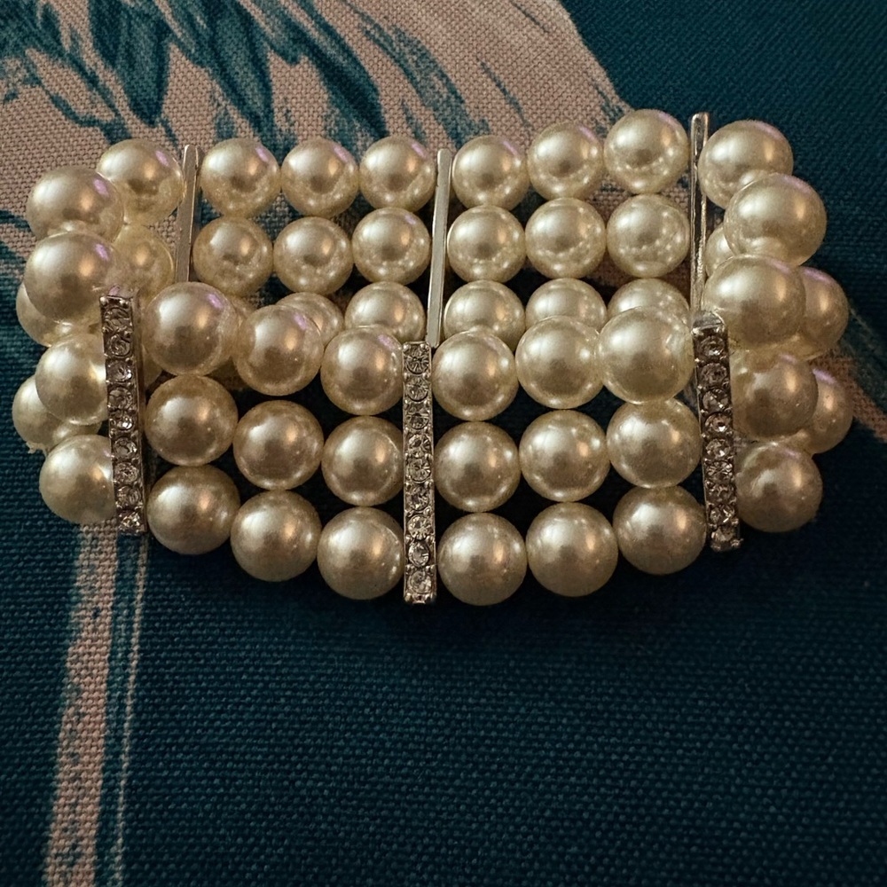 Vintage Ivory Faux Pearl & Zirconia Stone Bracelet